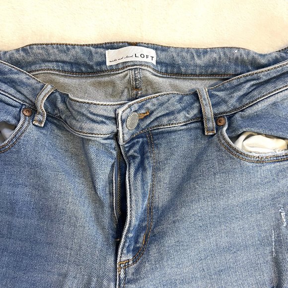 Loft - Curvy Skinny Crop - Ripped - Picture 4 of 4